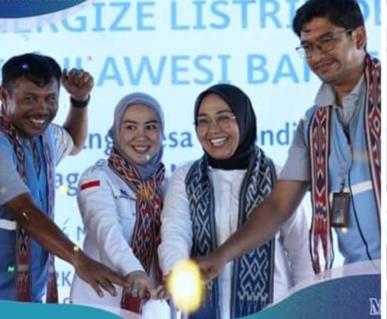 30 Tahun Menanti, Dua Dusun di Kalonding Kini Terang Dengan Listrik Desa