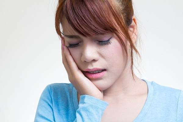 Solusi Mudah: 9 Obat Sakit Gigi Alami yang Tersedia di Rumah