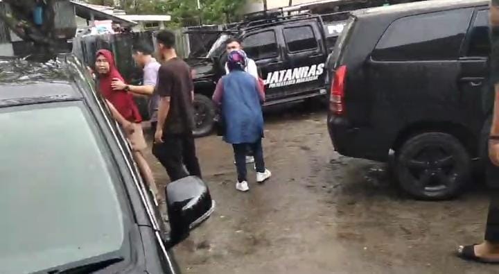 Proses Rekonstruksi Ditunda Polrestabes Makassar, Adik Korban Penganiayaan Histeris