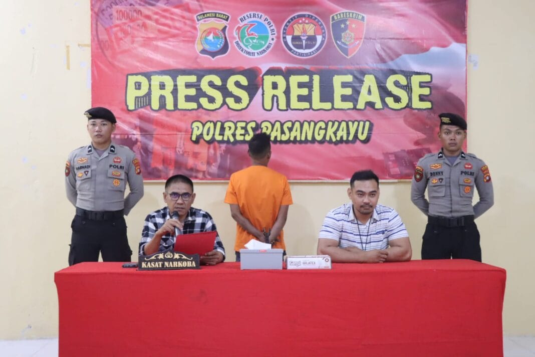 Sat Resnarkoba Polres Pasangkayu Tangkap Warga Sikente Karena Kepemilikan Sabu