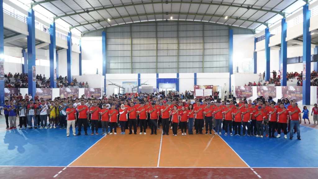 Kapolda Buka Turnamen Bola Volly Piala Kapolda Sulbar Cup 2024