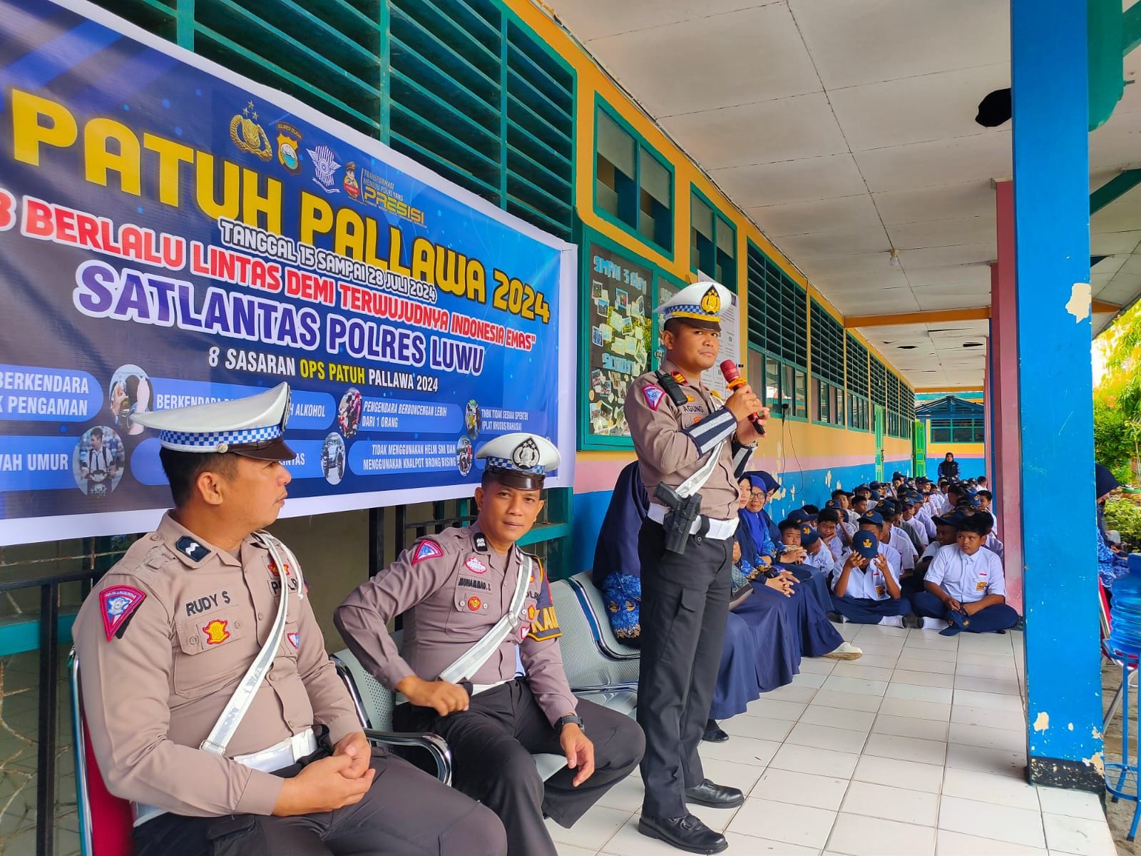 Memasuki Hari Ketiga Operasi Patuh Pallawa 2024, Satlantas Polres Luwu Laksanakan Police Goes To School