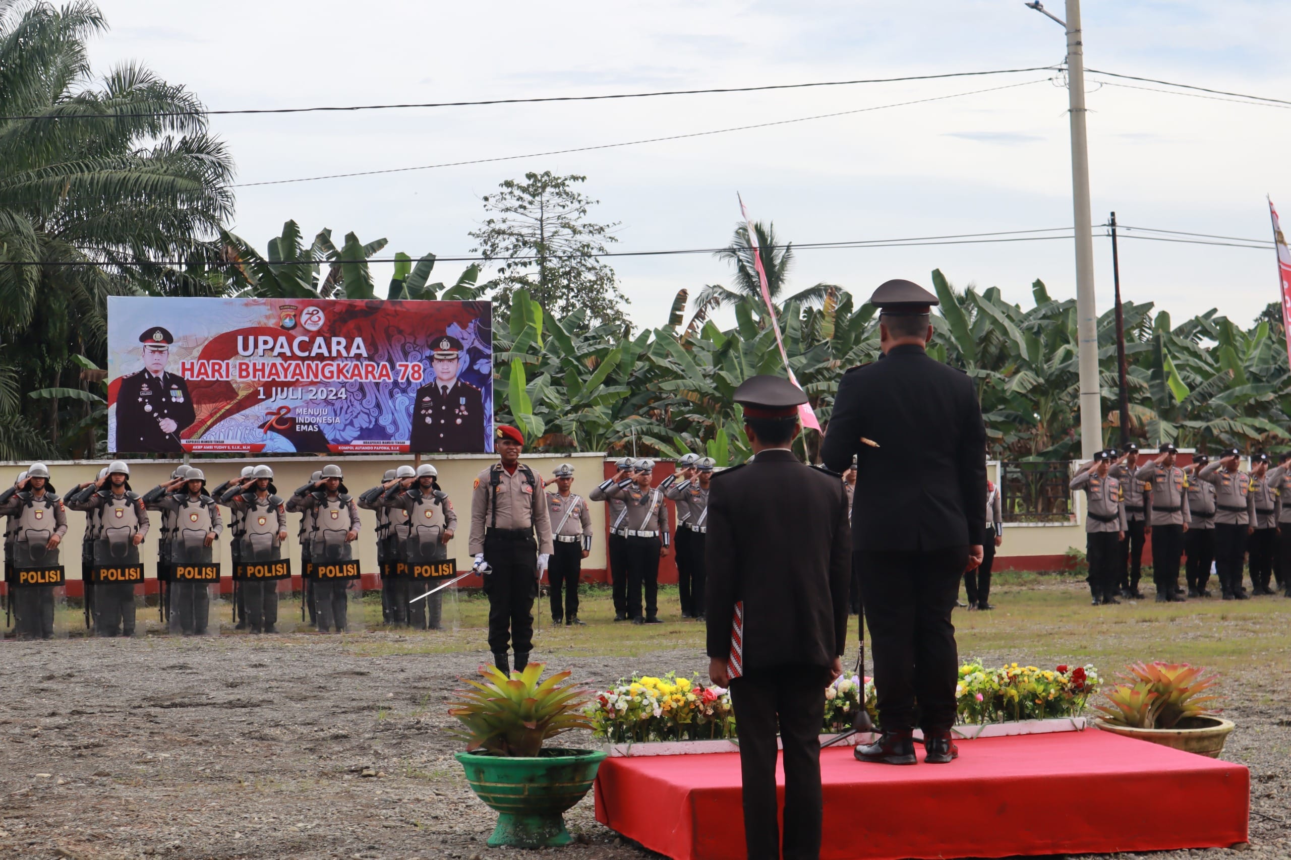 POLRES MAMUJU TENGAH