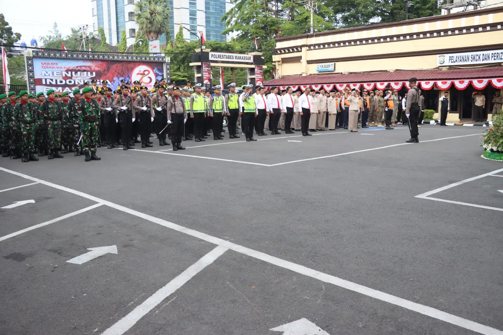 Polrestabes Makassar Gelar Upacara Peringatan Hari Bhayangkara ke-78