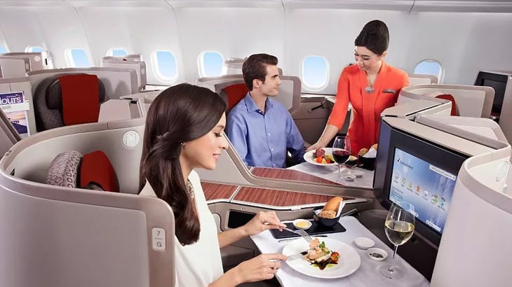 Garuda Indonesia Bawa Nasi Kapau untuk Kelas Bisnis Jakarta-Amsterdam