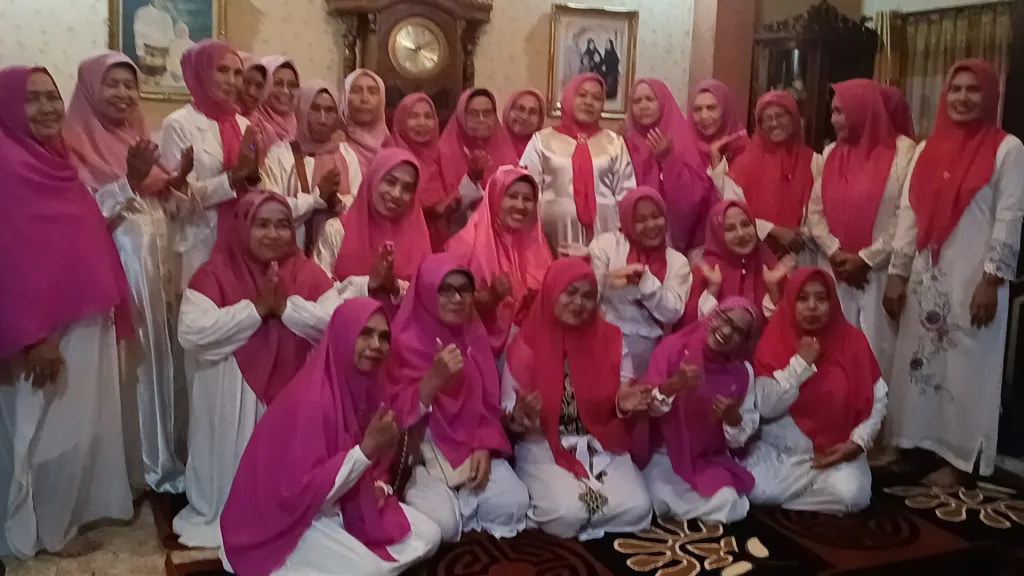 Doa Bersama: MT & Dzikir NURWIHDAH MAKASSAR Menyelenggarakan Acara Yasinan dan Tahlilan