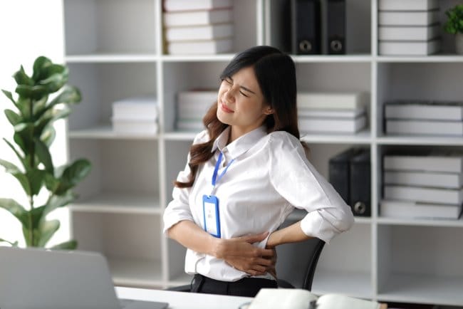 Tulang Belakang Sakit, Kenali Penyebab dan Penanganannya