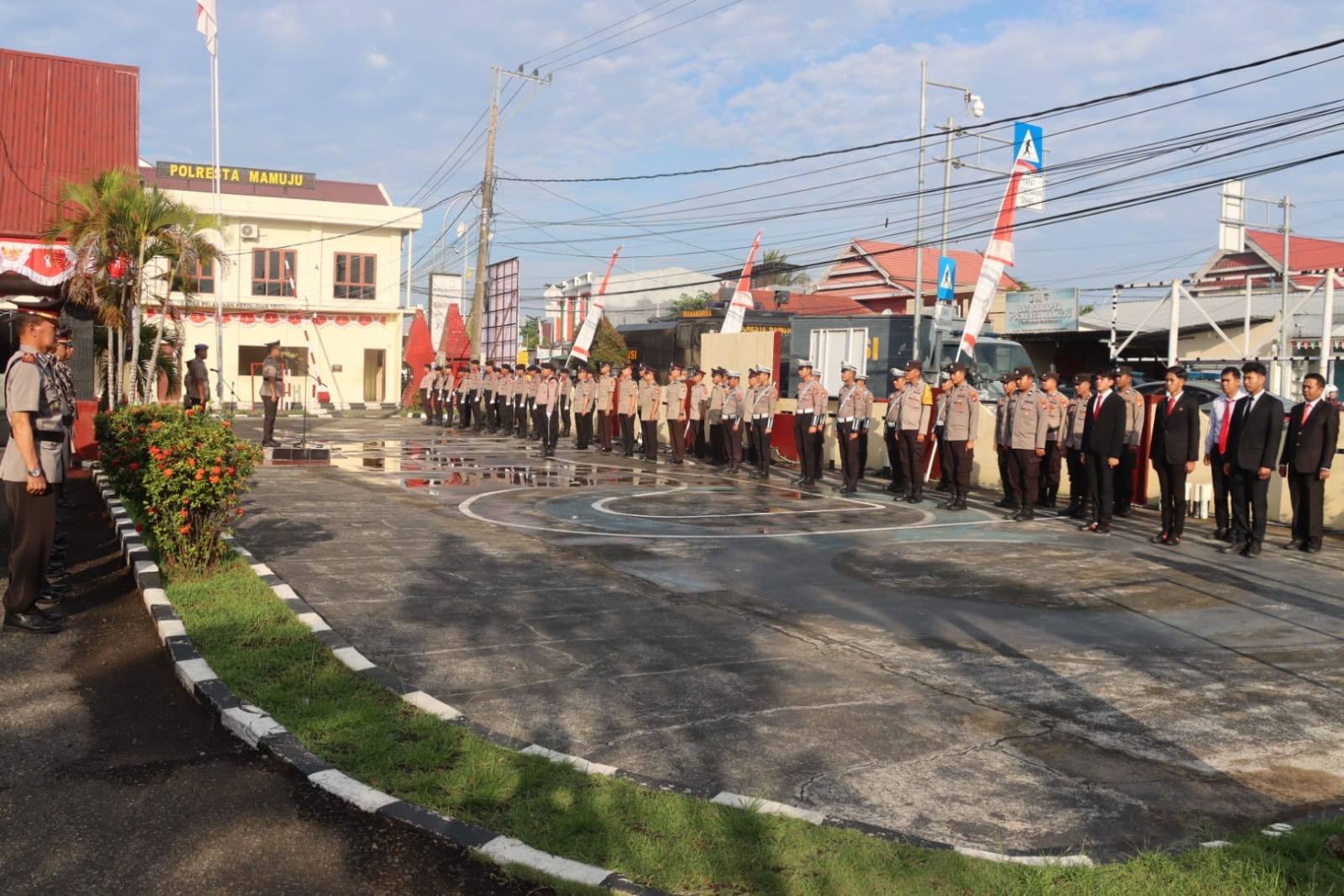 Wakapolresta Mamuju Pimpin Langsung Upacara Hari Juang Polri
