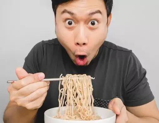 Awas, Ini Sederet Efek Buruk bagi Tubuh jika Konsumsi Mie Instan Tiap Hari