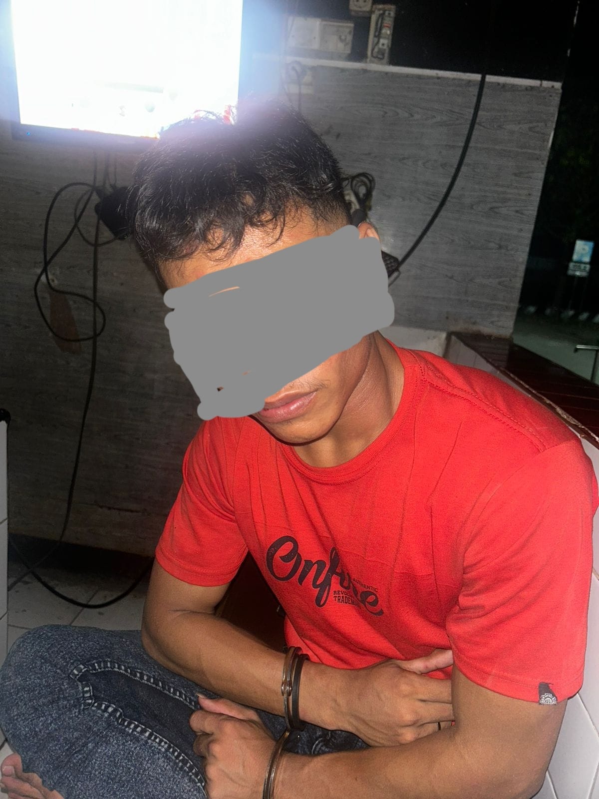 Polsek Wonomulyo Tindak Cepat Terduga Pencurian Yang di Amankan oleh Masyarakat