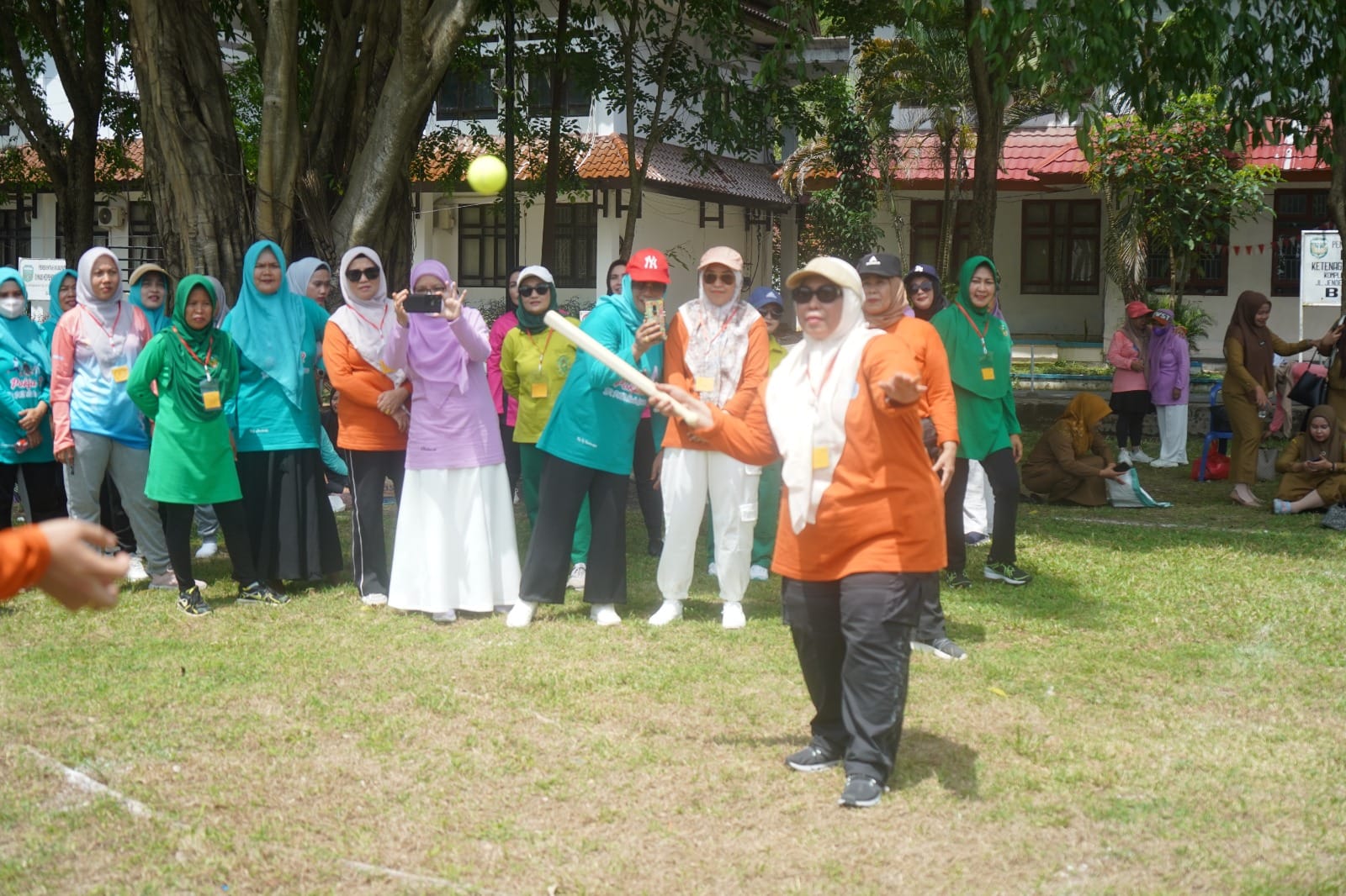 Pj Ketua TP PKK Luwu Buka Rangkaian Kegiatan Lomba Dalam Rangka HKG PKK Ke-52