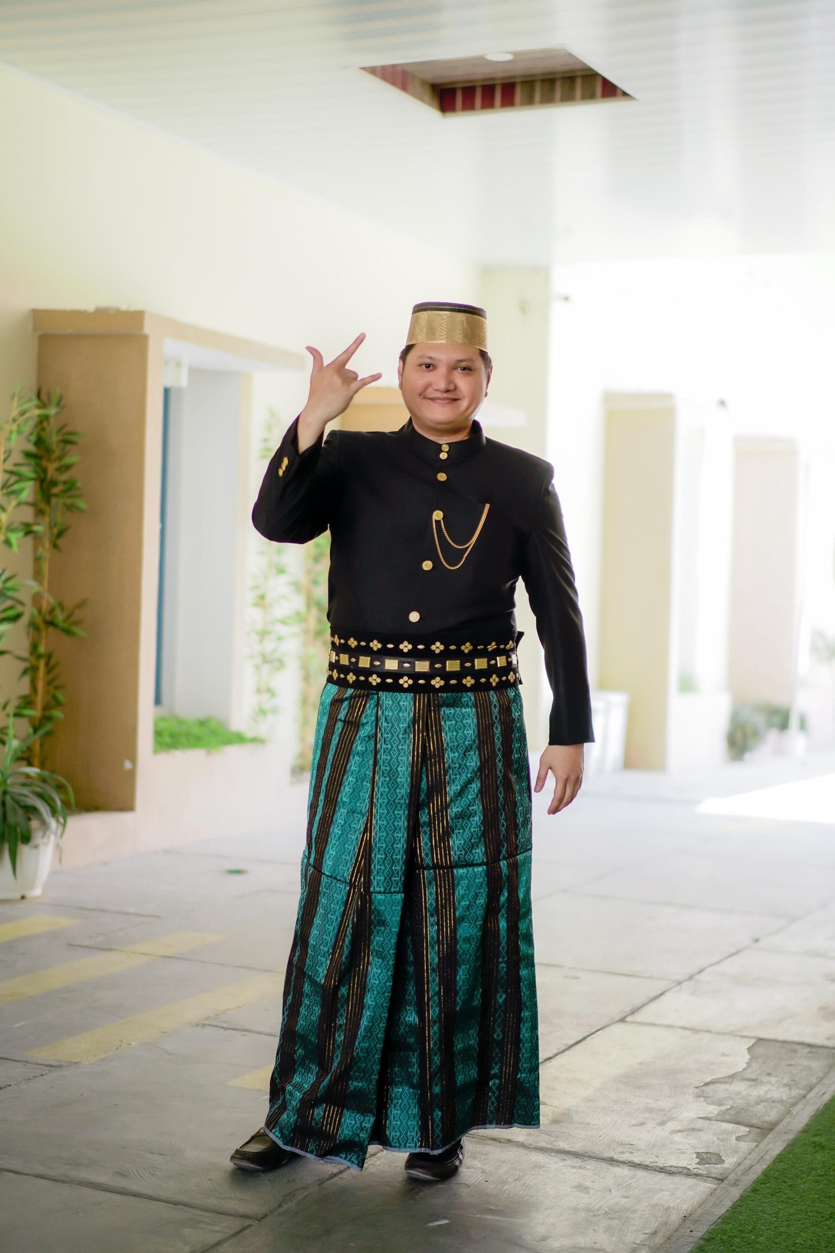 Mengenal Lebih Dekat Arham Basmin Mattayang, Calon Bupati Luwu Milenial, Berkharisma, Muda dan Ganteng