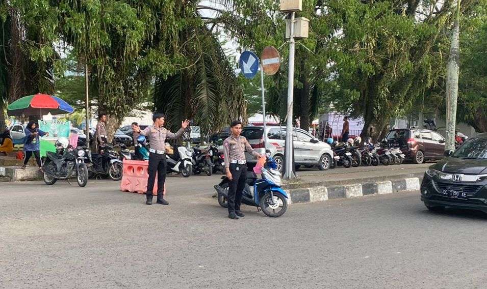 Hujan Tak Jadi Halangan, Polresta Mamuju Tetap Gelar Pengamanan Ketat Deklarasi Kampanye Damai Pilkada Mamuju