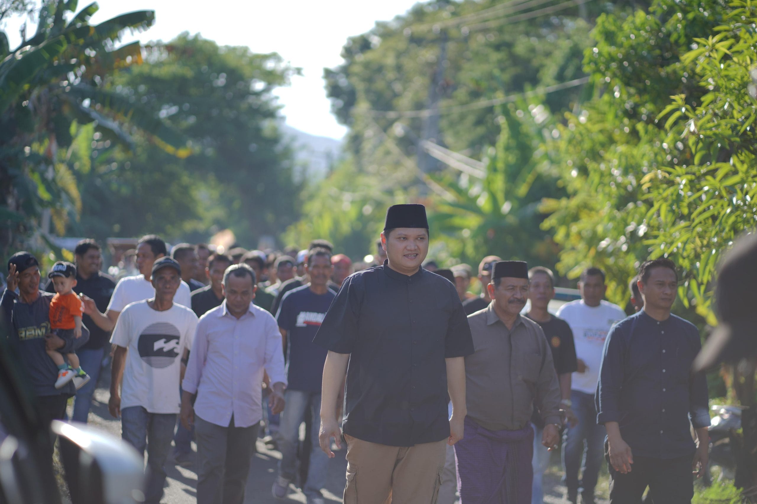 Disambut Ribuan Simpatisan di Senga Selatan, Ketua Tim Pemenangan Ajak Masyarakat Kawal Pilkada Luwu Hingga Memenangkan Arham-Rahmat