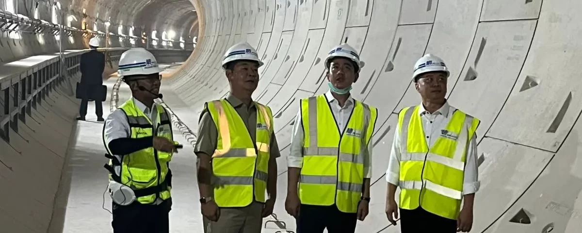 Setelah Pelantikan Wakil Menteri, Wapres Gibran Rakabuming Blusukan ke Proyek MRT Fase 2