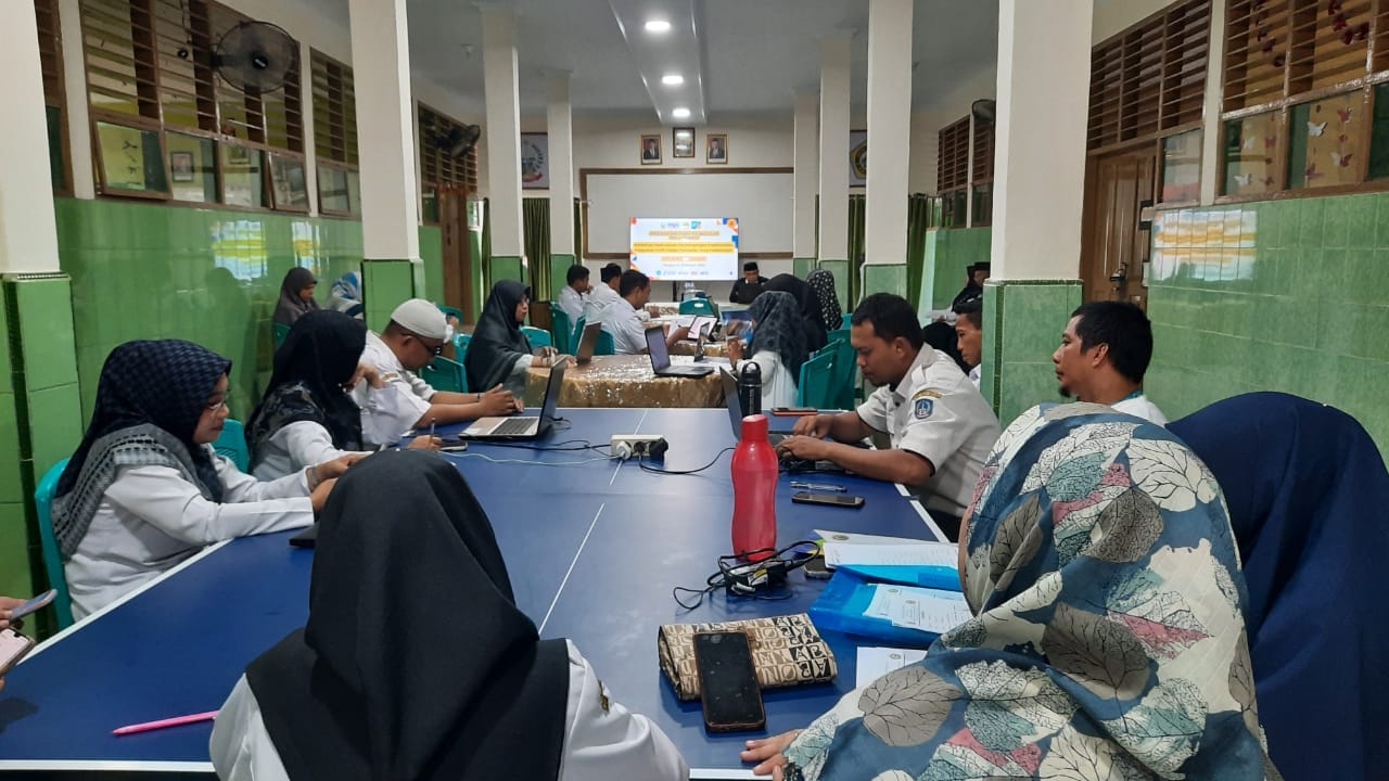Workshop Penguatan Profil Pelajar Pancasila di SMK Negeri 3 Pangkep: Meningkatkan Kompetensi Guru untuk Masa Depan Keberkerjaan