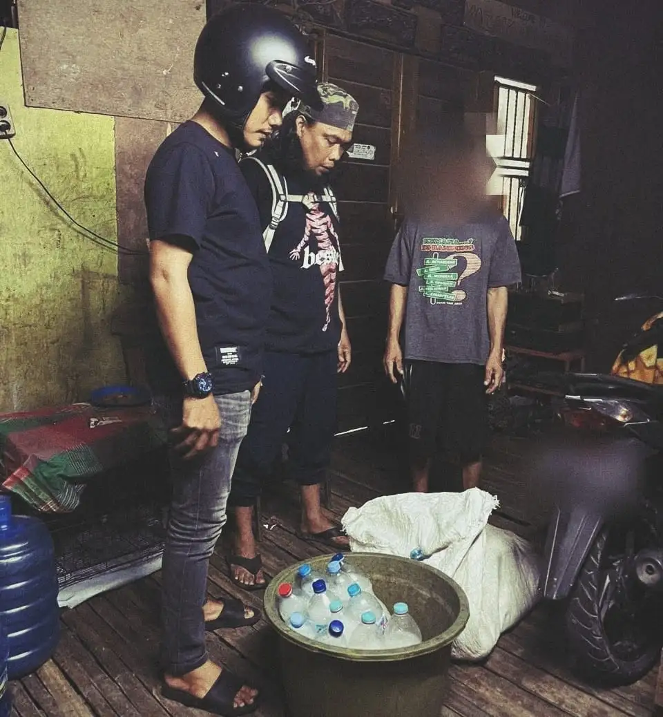 Polsek Panakkukang Grebek Penjual Miras, Puluhan Liter Disita