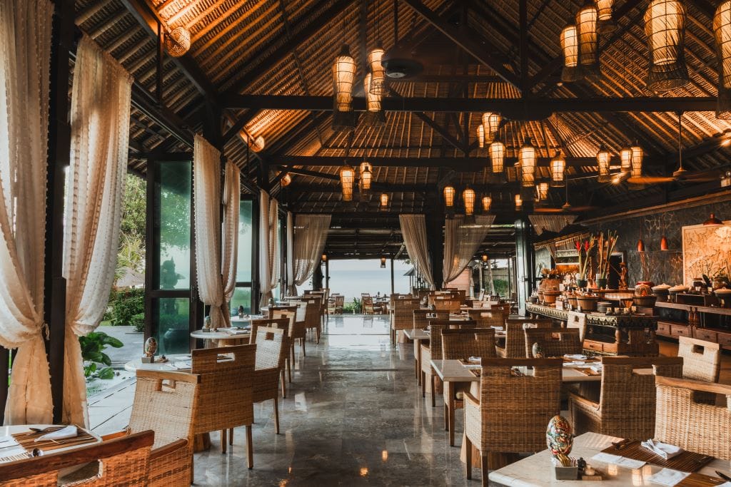Jimbaran Puri Hadirkan ‘Pasar Senggol’ dan Pesta Kuliner Bali