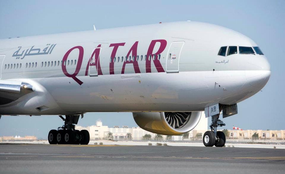 Qatar Airways Luncurkan Penerbangan Pertama di Dunia yang Menggunakan Internet Starlink
