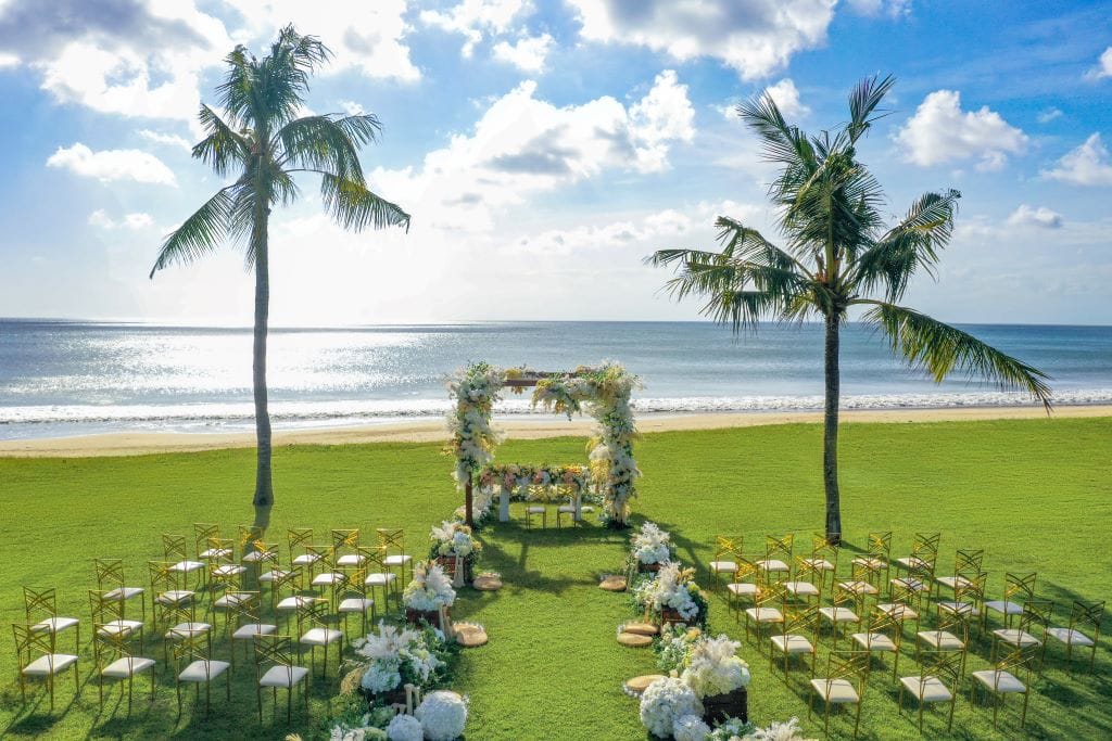 Rayakan Momen Romantis Penuh Cinta di InterContinental Bali Resort