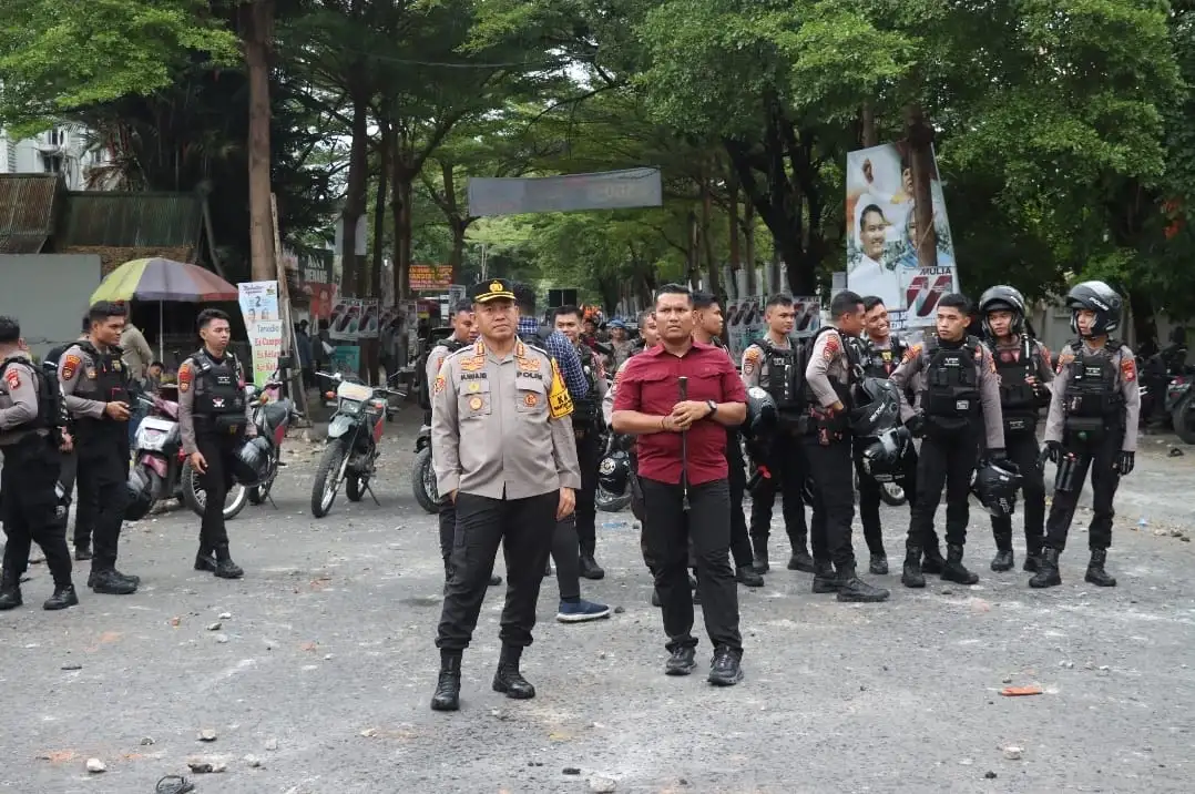 Kapolrestabes Makassar Pantau Langsung Pengamanan Debat Kedua Pilgub Sulsel