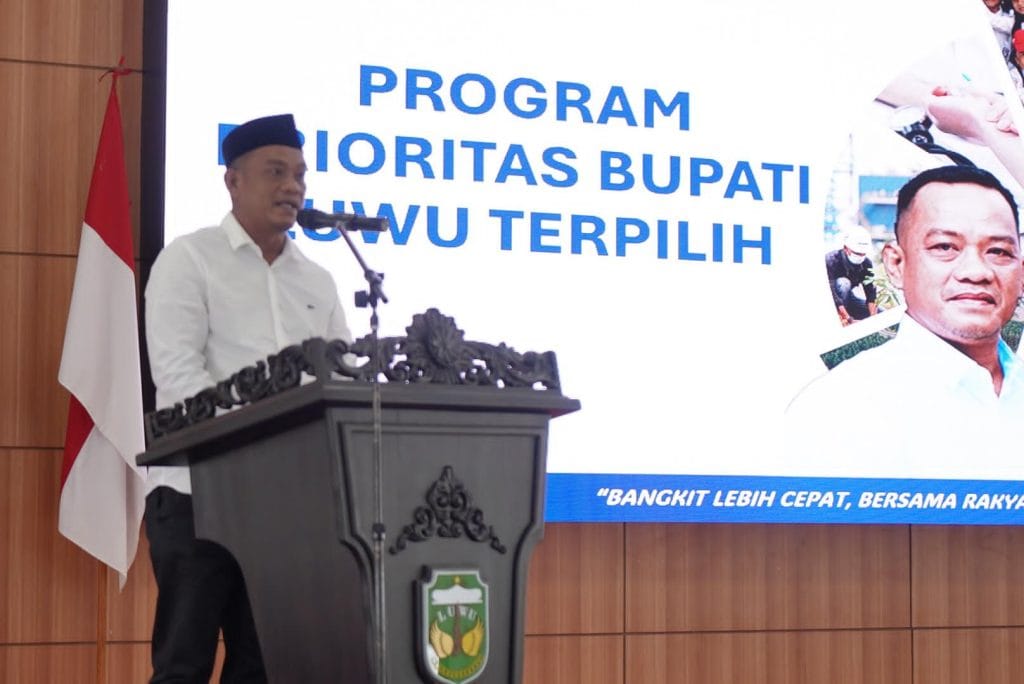 Ikuti Rakor Rancangan Awal RPJMD 2025-2029, Bupati dan Wakil Bupati Luwu Terpilih Pata-Dhevy Paparkan 24 Program Prioritas