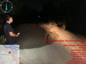 Ayah dan Anak Luka Serius Usai Menabrak Tumpukan Pasir yang Menutup Jalan, Korban Harap Pelaku Ditangkap