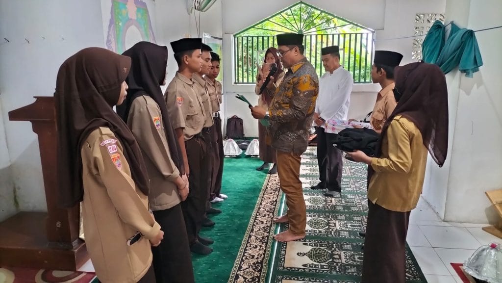 SMAN 8 Soppeng Semarakkan Isra Miraj, Tingkatkan Keimanan dan Ketakwaan