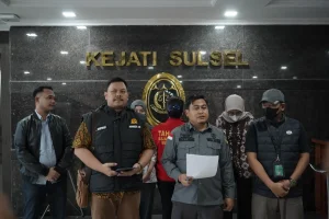 Tim Tabur Kejati Sulsel Tangkap DPO Elly Gwandi di Kota Bogor, Terpidana Kasus Pemerasan dengan Kekerasan