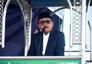 Salat Id di Anjungan Manakarra, Gubernur SDK Serukan Persatuan Umat Islam untuk Bangun Daerah