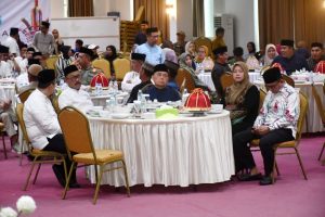 Safari Ramadan Pemprov Sulbar Berakhir di Mateng, Gubernur SDK: Anda Tak Sendiri