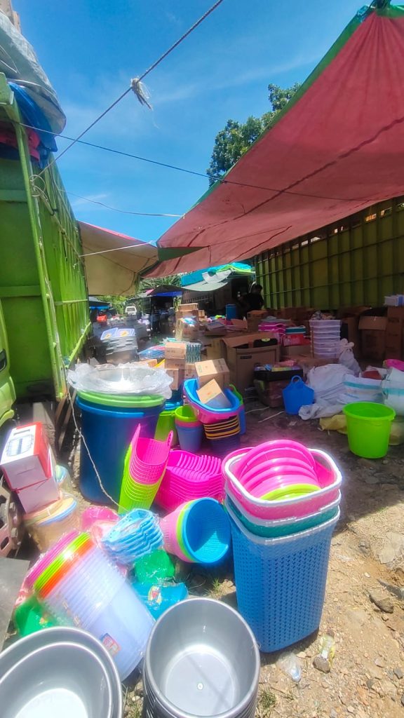 LINGKAR Desak Tim Siber Pungli Dan Polres Wajo Usut Dugaan Pungli Pedagang Pecah Belah Di Pasar Cempalagi