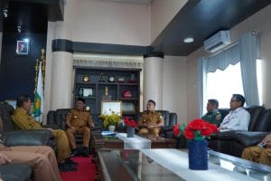 Hari Pertama Berkantor, Bupati Luwu Sidak Sejumlah OPD