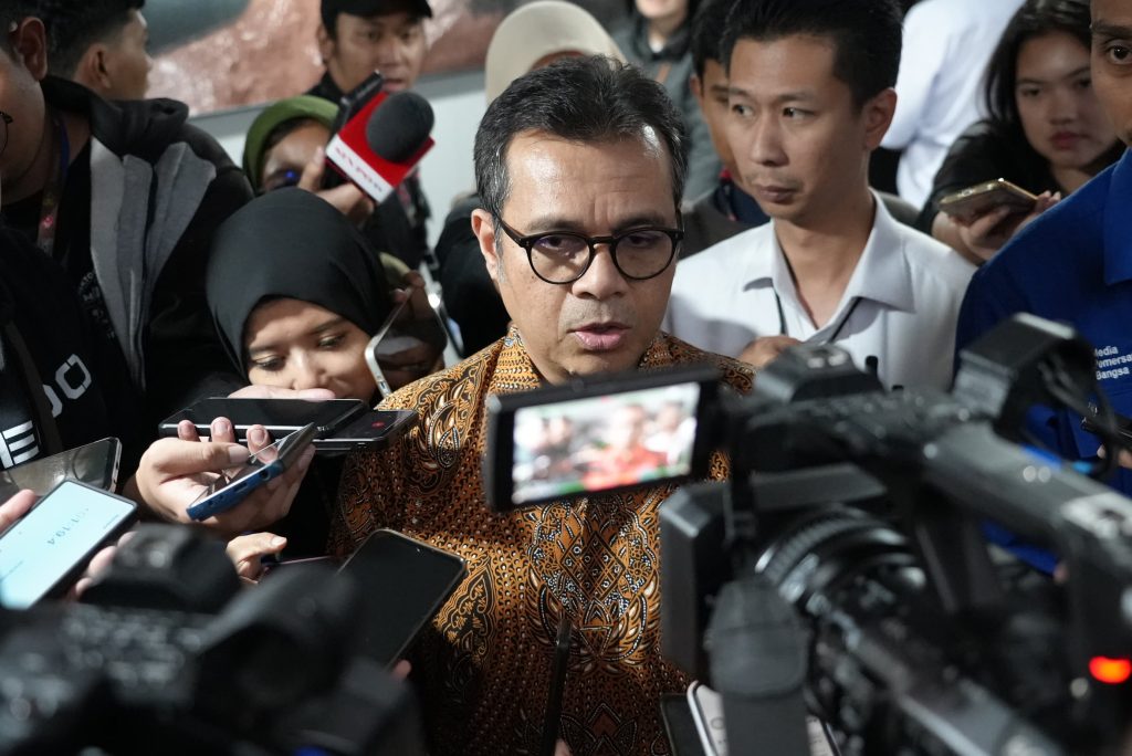 Pemerintah Berlakukan Perpres 32/2024, Platform Digital Wajib Dukung Media Lokal