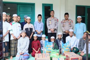 Berbagi Keberkahan di Bulan Suci, Kapolres Majene Gelar Bakti Sosial di Panti Asuhan Al Ma’wa Simullu