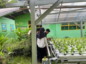 Pemantauan Lingkungan Sekolah di Waktu Libur