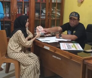 INSENTIF KADER BIDAN KEAGAMAAN  DAN ADAT, DESA LIMBORO RAMBU-RAMBU DITUNAIKAN
