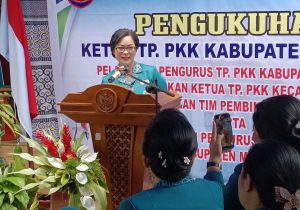 Tim Penggerak PKK Kabupaten Mamasa Menekankan Pemanfaatan Pekarangan Rumah Dengan Tanaman Produktif
