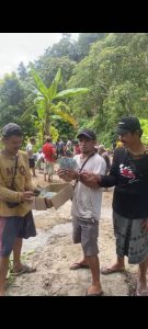 Masyarakat Desa Limboro Rambu-rambu Akhirnya Beraksi, Perbaikan Jalan Strategis Provinsi