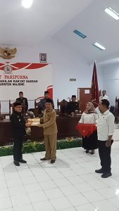 Bupati Majene Sampaikan LKPJ 2024, Dorong Sinergi untuk Pembangunan Berkelanjutan