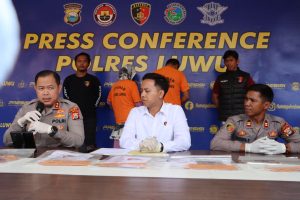 Polres Luwu Gelar Press Conference Kasus Penipuan Seleksi Penerimaan Anggota Polri