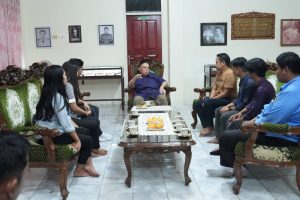 Wagub Sulbar Salim.S.Mengga Terima Audiens Pengurus GMKI Cabang Polman di Rumah Jonga