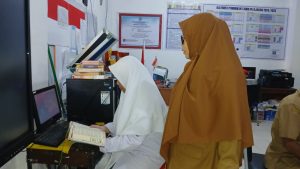 Kegiatan Literasi Kitab Suci Al Qur’an Rutin dan Wajib tiap hari di UPT SMA Negeri 2 Enrekang