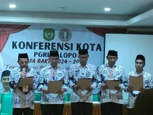 Konferensi PGRI Kota Palopo Berhasil Memilih Pengurus Baru