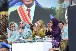 Ketua TP-PKK Luwu Hadiri Peringatan Hari Jadi Kabupaten Luwu Timur Ke – XXII