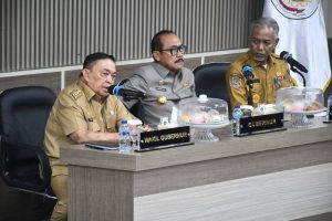 Jelang 100 hari kerja Gubernur dan Wagub terdapat 4 Quick Wins dan 16 terobosan Maju dan Sejahtera yang telah dilaksanakan oleh Pemprov Sulbar