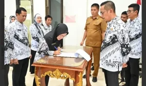 Ketua Andi Jefrianto Asapa Melantik Ketua Ketua Biro PGRI Kabupaten Sinjai,  Ini Nama-Namanya