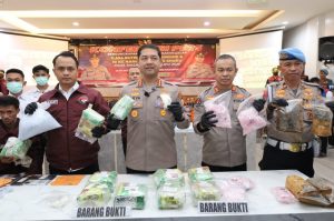 Polrestabes Makassar Ungkap Kasus Peredaran Narkotika Jaringan Internasional Senilai 15 Miliar
