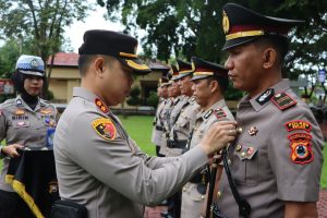 Polres Luwu Kukuhkan Regenerasi Kepemimpinan Melalui Sertijab Pejabat Utama dan Kapolsek