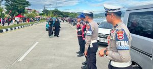 Hadir Untuk Masyarakat, Polresta Mamuju Kembali Turun ke Jalan Arteri dalam Rangka Car Free Day